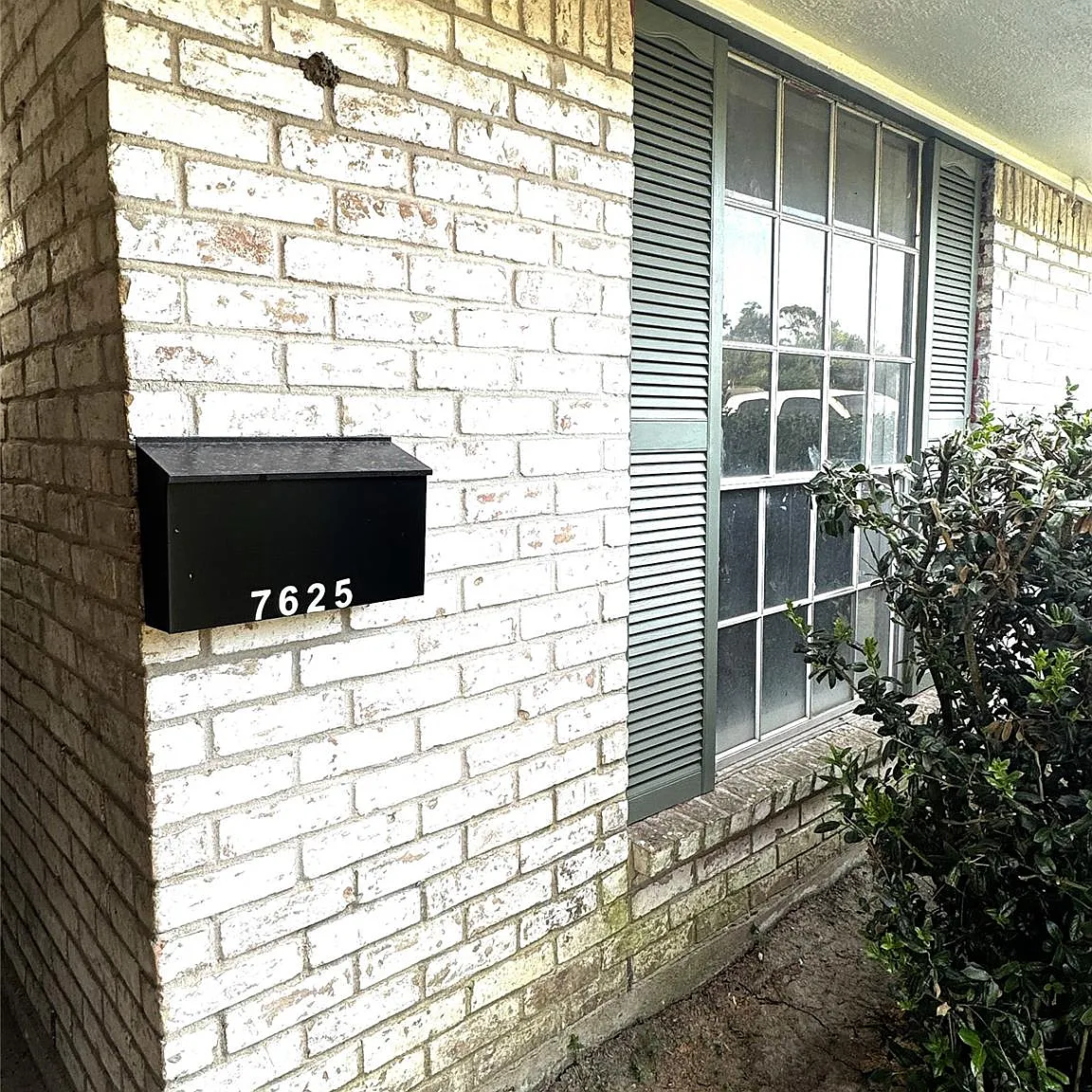 3 bed, 2.0 bath, 1590 sqft, $1,750 — Photo 1