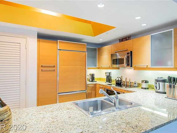 5th image of 222 Karen Ave Unit 2902