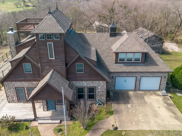 5240 Adams Rd, Mounds, OK 74047