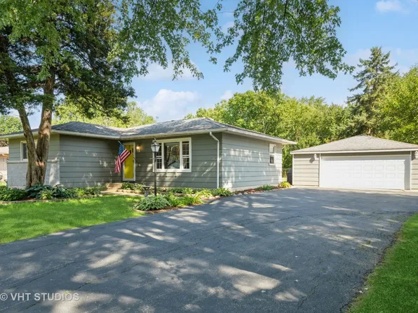 33W206 Toni St, St Charles, IL 60174
