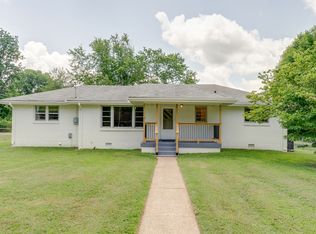 3328 Stark St, Greenbrier, TN 37073