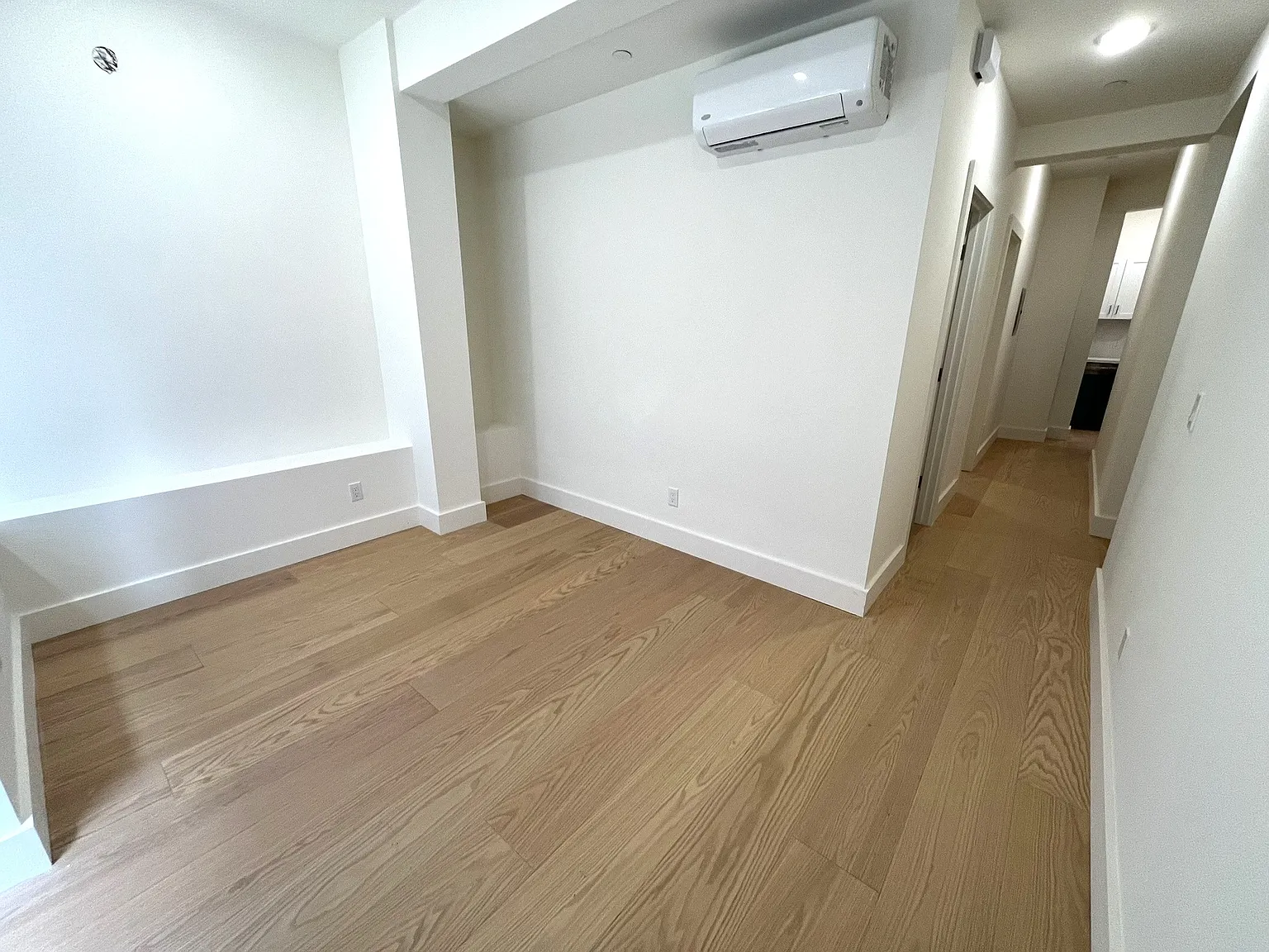 1 bed, 455 sqft, $3,900 — Photo 1