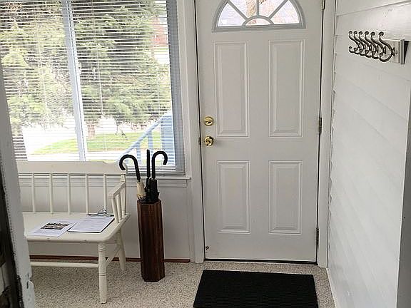 2nd image of 133 Curry Ave