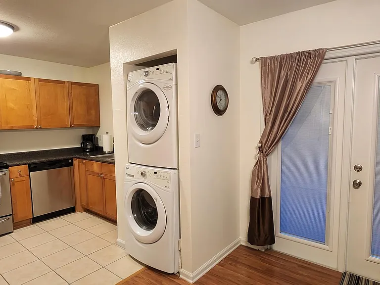 5152 Salmon Dr SE #B — Photo 17