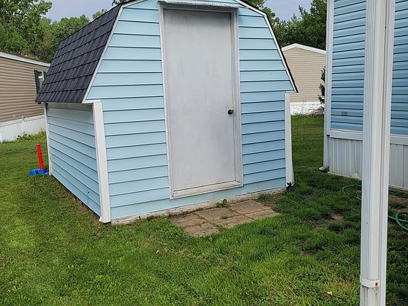 4th image of 7245 Creekside Ct