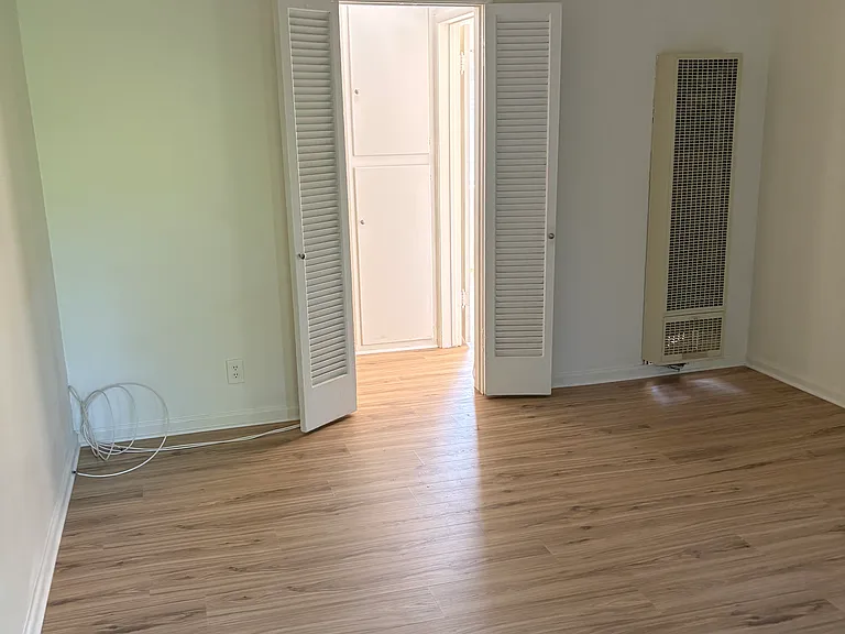 5533 W Jefferson Blvd #5 — Photo 10