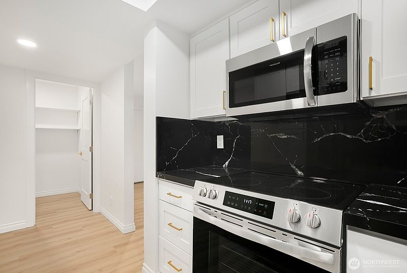 3rd image of 15512 Country Club Drive #B16