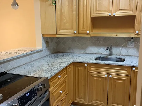 3500 SW Natura Blvd APT 312, Deerfield Beach, FL 33441