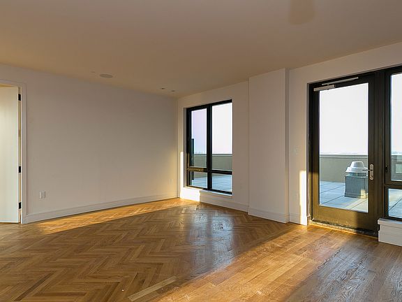 2nd image of 321 Wythe Ave #1800