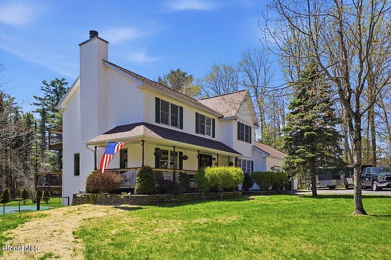 4th image of 3082 Galway Road