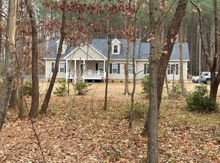 420 Weeks Rd, Water View, VA