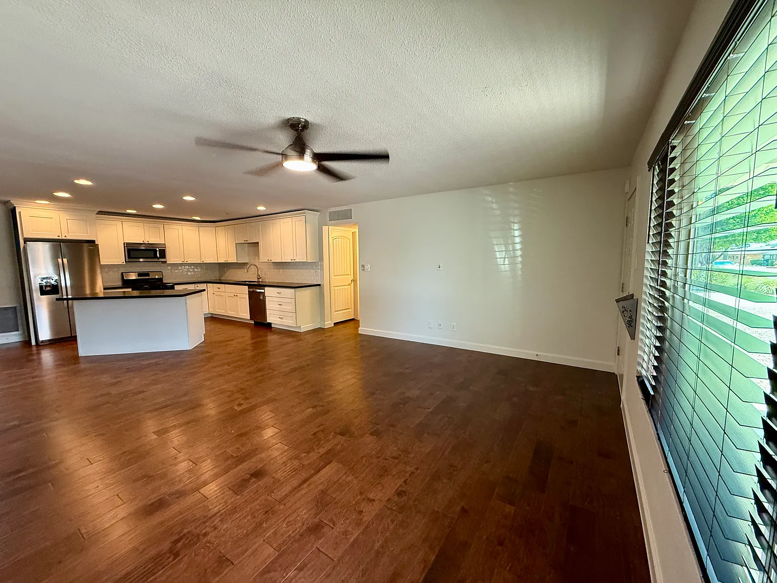 7434 E Granada Rd — Photo 4