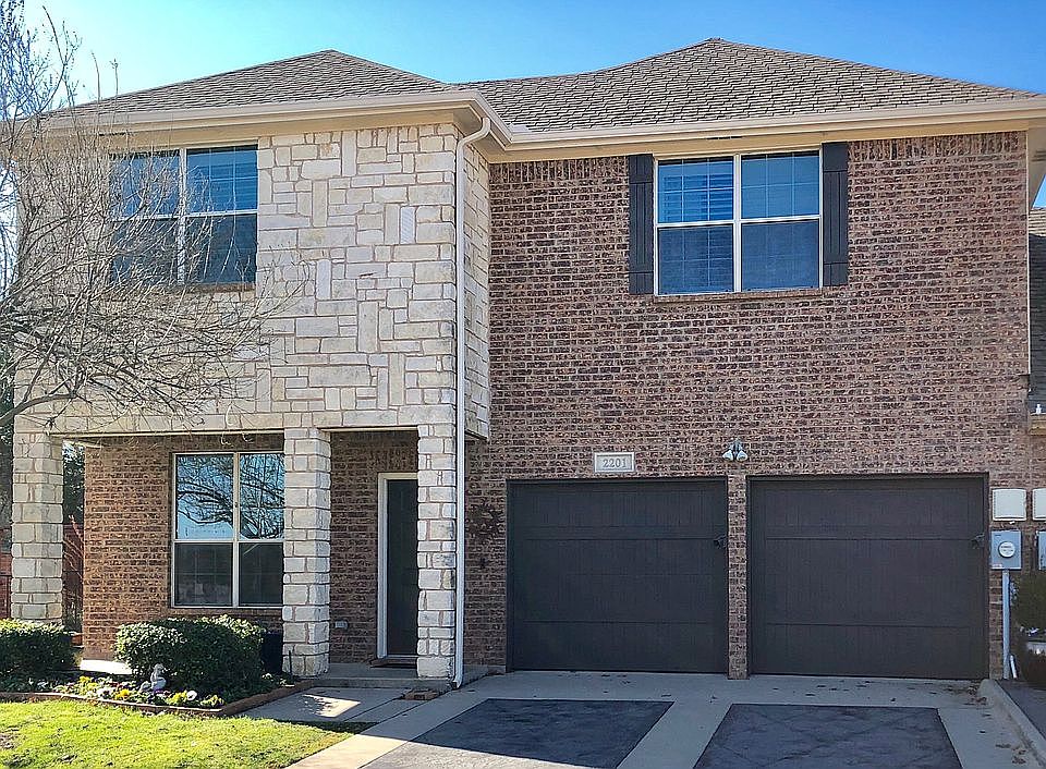 1st image of 2201 Paige Ct