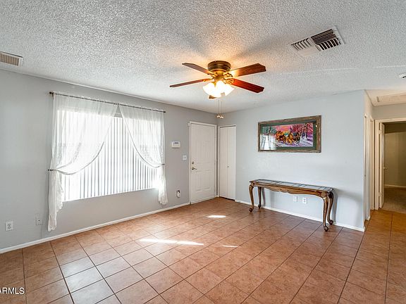 3rd image of 1330 W Hononegh Dr