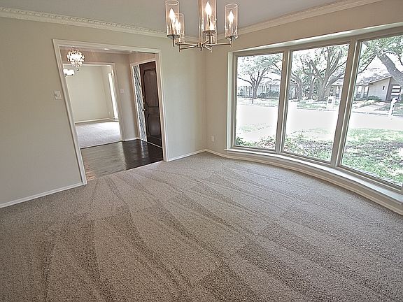 4th image of 4115 Myerwood Ln