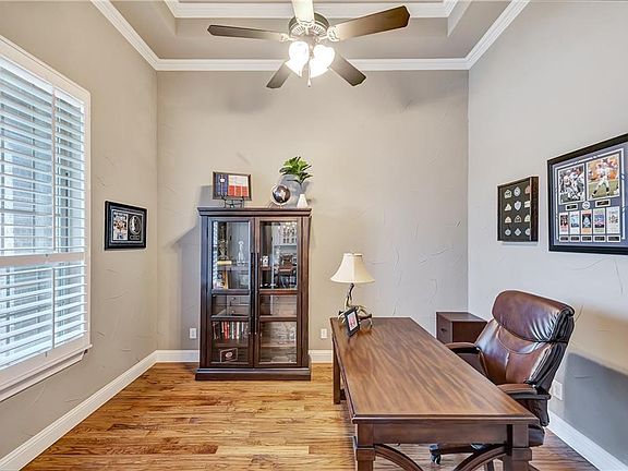 3rd image of 13310 Moorhouse Way