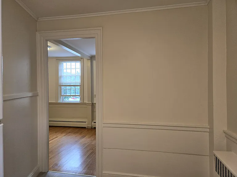 14 Cushman St #4 — Photo 8