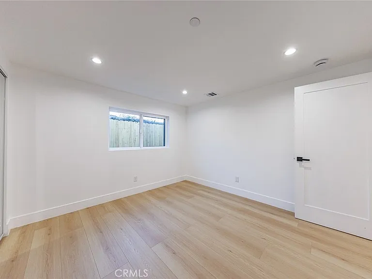 1332 S Longwood Ave #3 — Photo 10