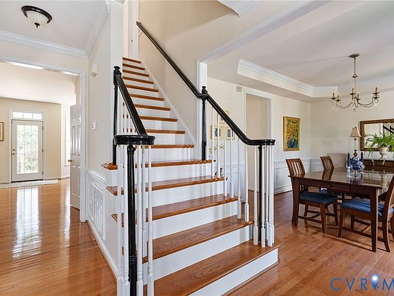 3rd image of 5021 Parsons Walk Cir