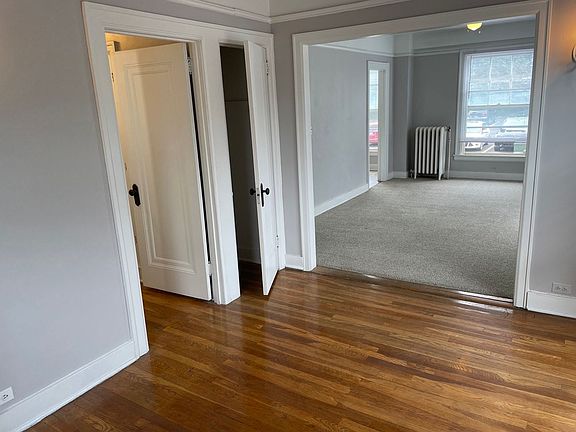 5th image of 547 Cherry St SE #1N