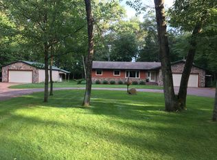 2335 Trillium Dr, Eau Claire, WI 54701