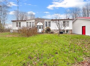 19656 Loyalist Pkwy, Prince Edward County, ON K0K 1T0