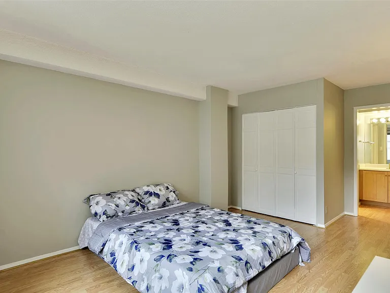4515 Willard Ave #2421S — Photo 21