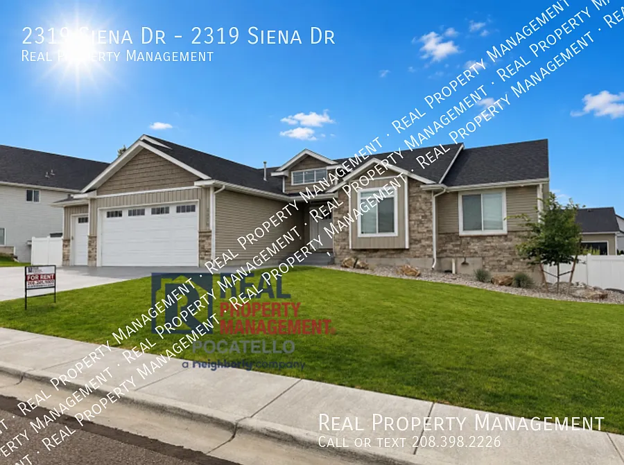 Beautiful 6 bedroom 3 bath house - 3 car garage — Photo 2