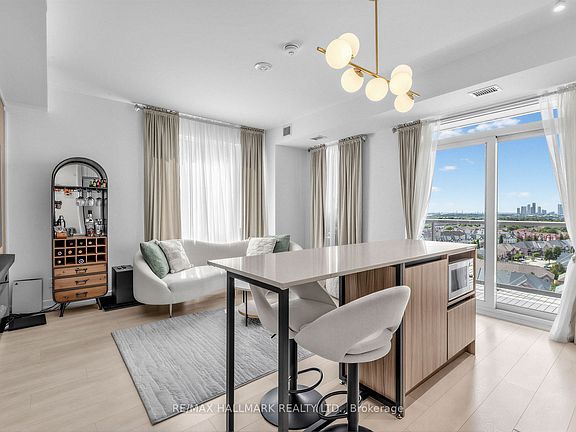 5th image of 7950 Bathurst St #1311