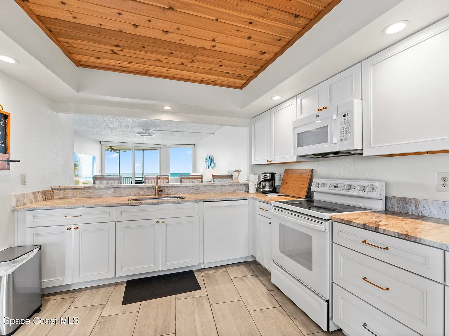 1175 Highway A1A — Photo 3