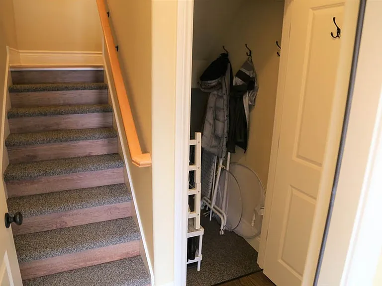 1660 NW Van Buren Ave #A — Photo 13