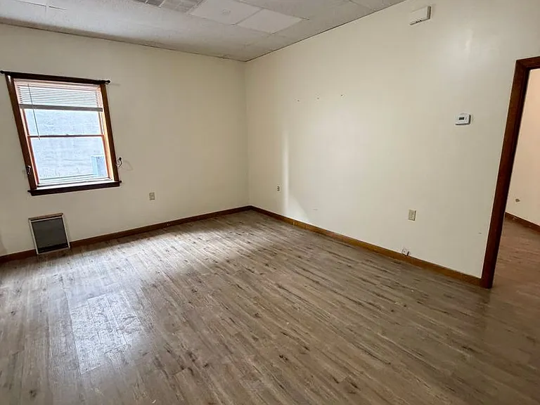 216 Central St — Photo 12