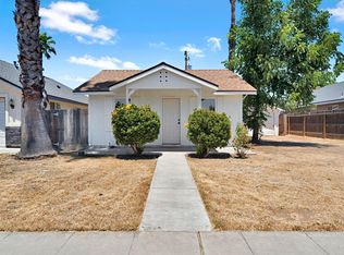330 W Beechwood Ave, Pinedale, CA 93650