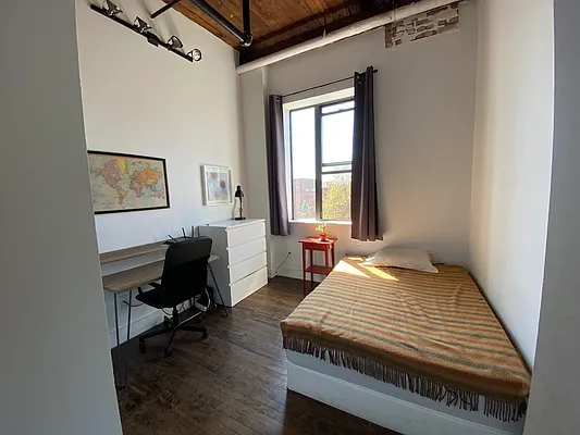 Rented by Compass | media 17