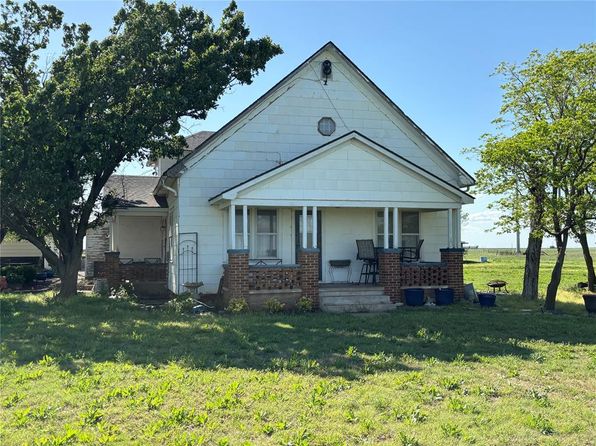 27582 N 2840th Rd, Okarche, OK 73762