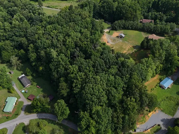 Town Road 4 Crystal Ln, Unicoi, TN 37692