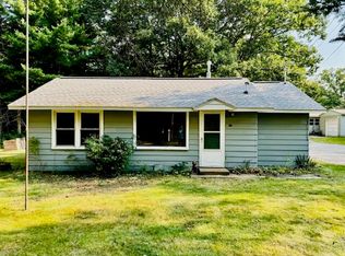 106 Bell Ave, Prudenville, MI 48651