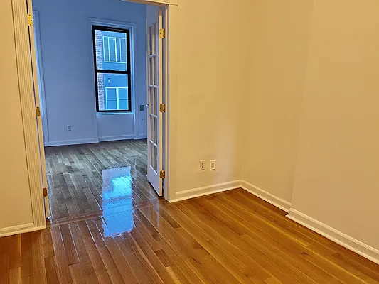 Rented by MQ Realty LLC | media 12