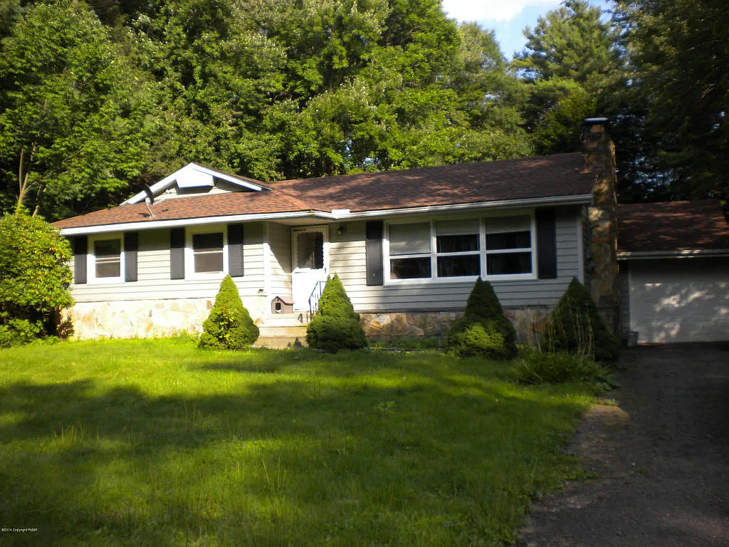 5220 Beechwood Rd photo 1