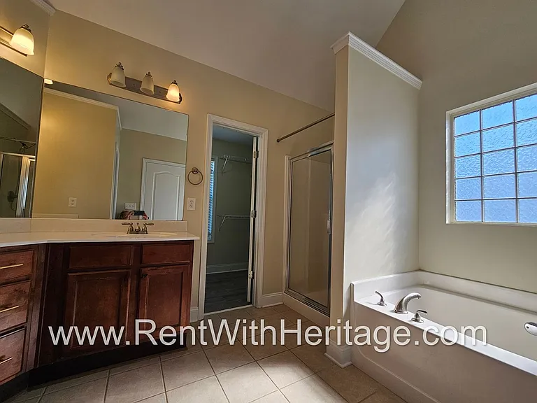 182 Saddleridge Dr — Photo 15