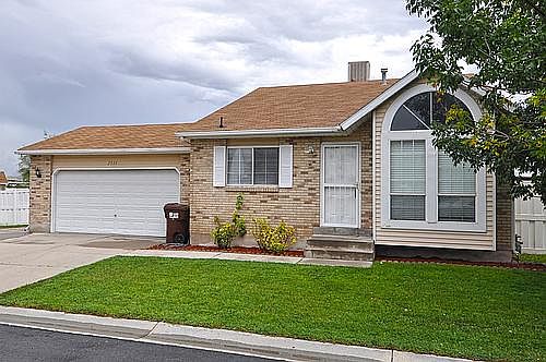 1st image of 2933 S Dunsmoore Way