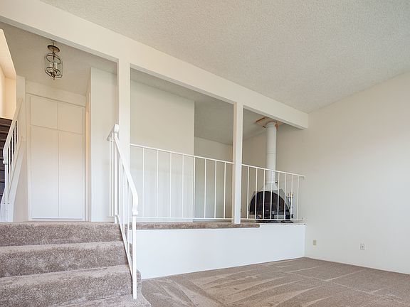 4th image of 7700 Parkway Dr Unit 34