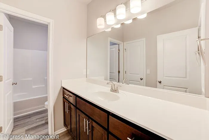 6525 S Aster Pl — Photo 16