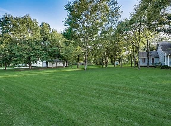 5th image of 139 Kingswood Dr