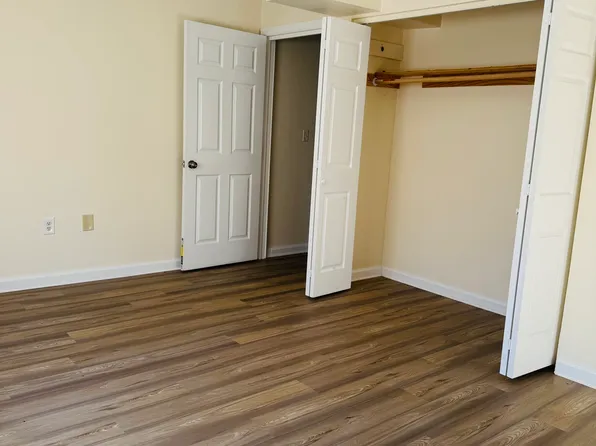 32 Pine St Unit 1, Staten Island, NY 10301