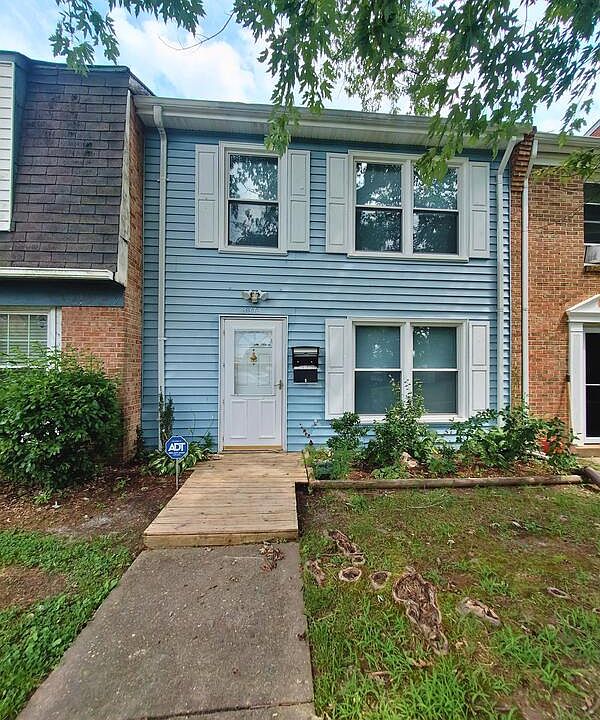 1st image of 3313 Weeping Willow Ln #1