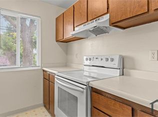 1185 Meadow Ln, Concord, CA 94520