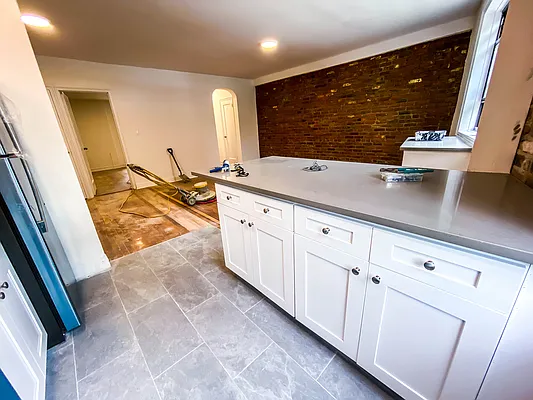 Rented by Voro New York | media 28