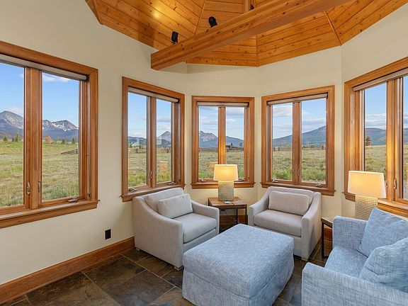 2nd image of 1010 E Anderson Rd