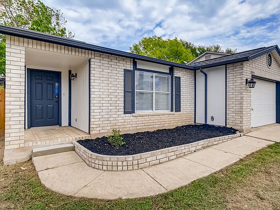 3rd image of 9823 Kelton Dr